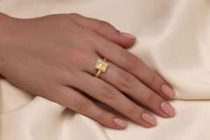 טבעות זהב לנערות